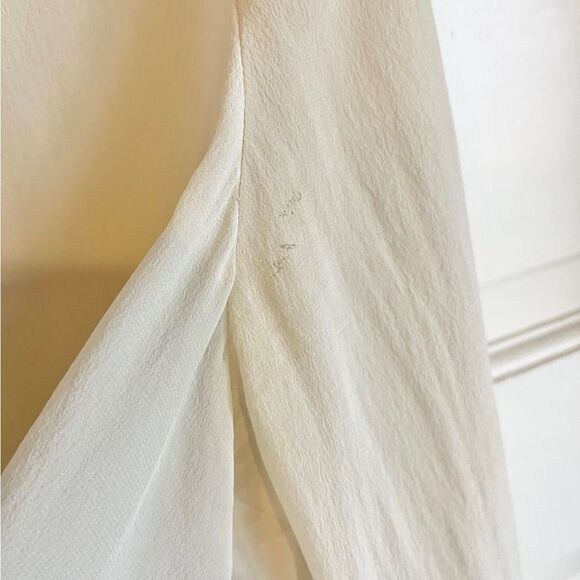 New Eileen Fisher silk Georgette crêpe cream, bone classic collar button down - Picture 10 of 12